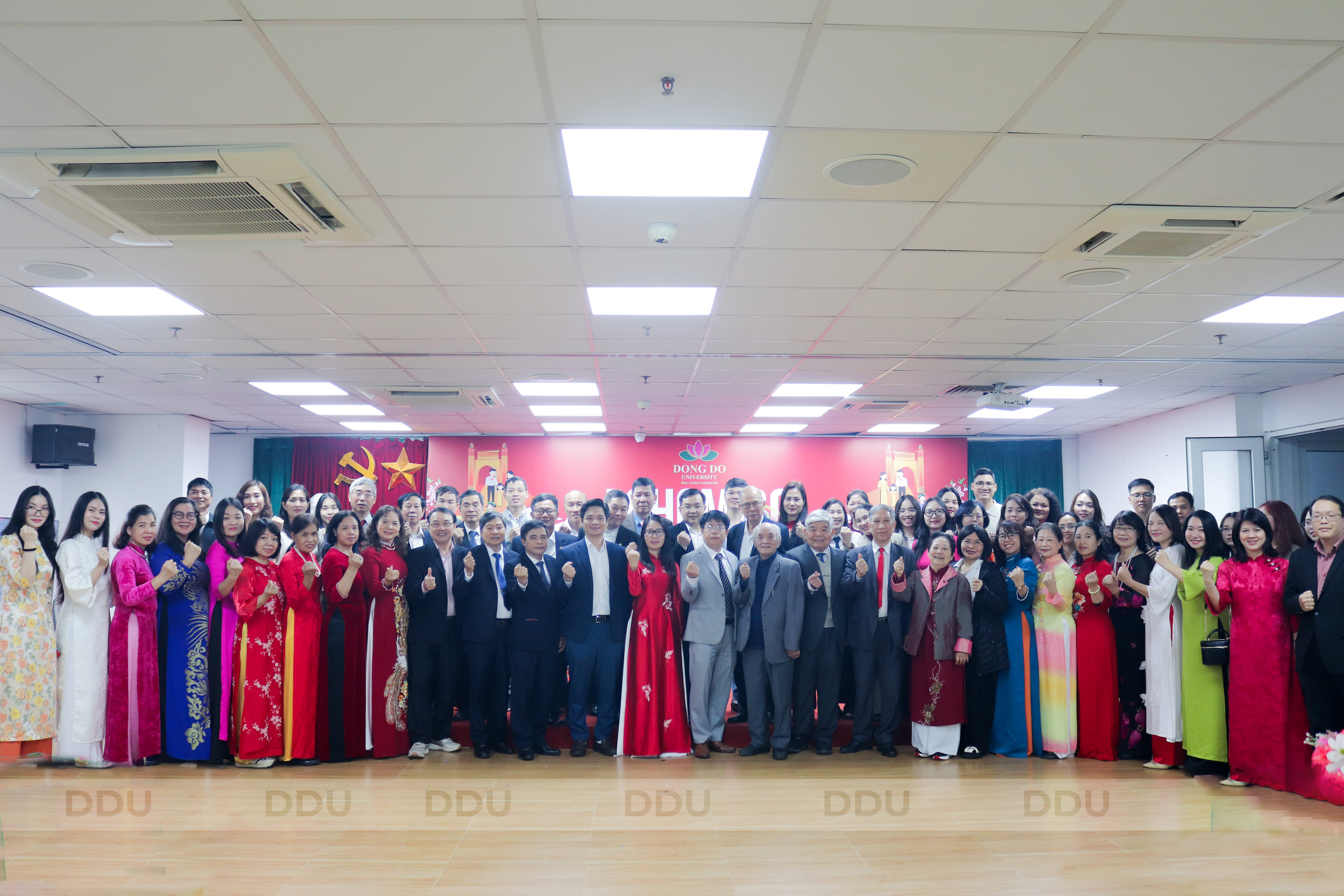 Đông Đô rộn ràng khí thế lễ Khai xuân Bính Ngọ 2026