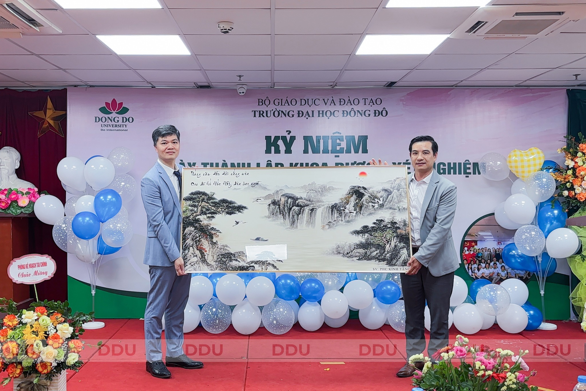 Khoa Dược - X&eacute;t nghiệm Long trọng tổ chức Lễ Kỷ niệm 4 năm ng&agrave;y th&agrave;nh lập (01/11/2021 - 01/11/2025)