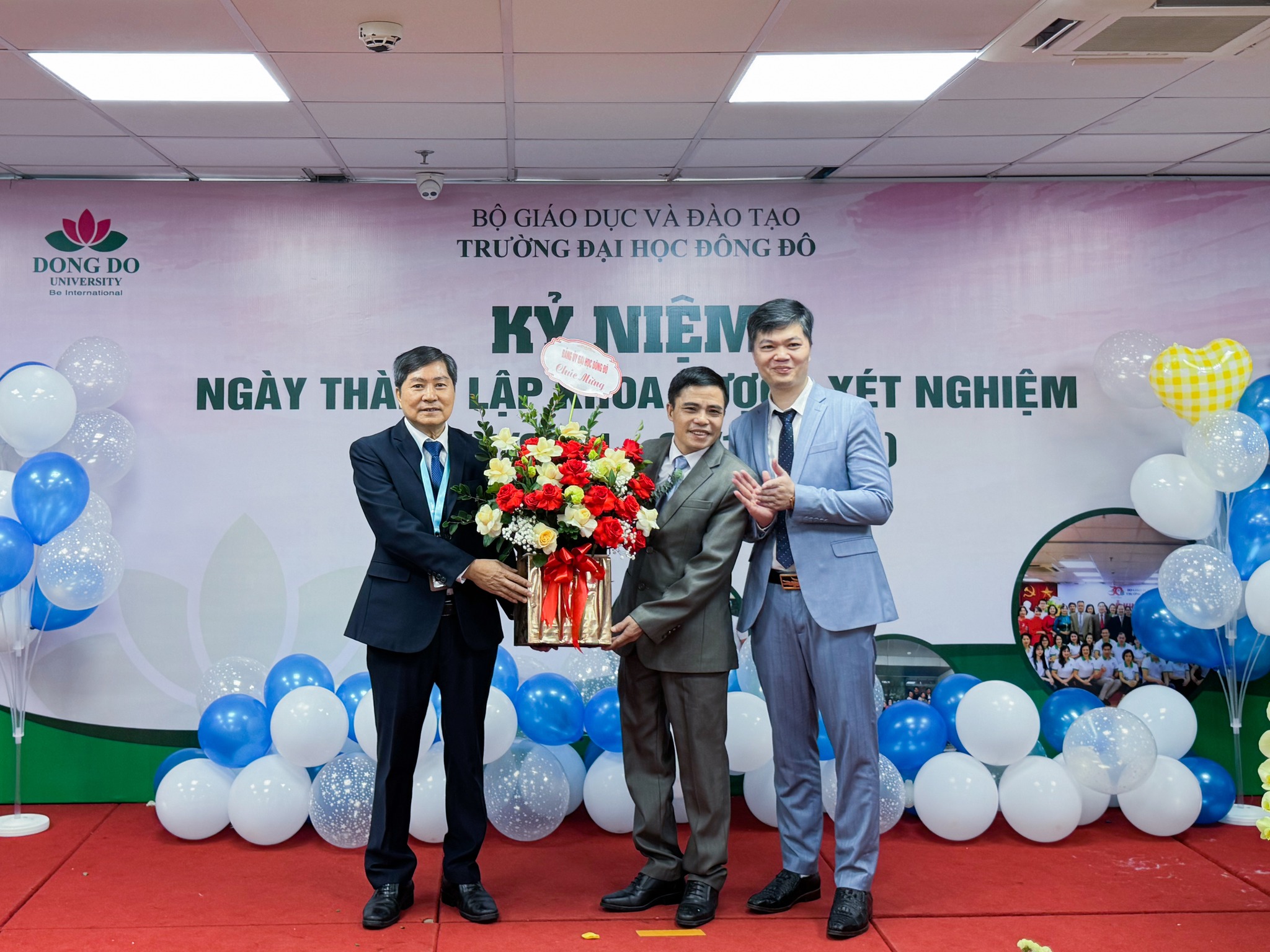 Khoa Dược - X&eacute;t nghiệm Long trọng tổ chức Lễ Kỷ niệm 4 năm ng&agrave;y th&agrave;nh lập (01/11/2021 - 01/11/2025)