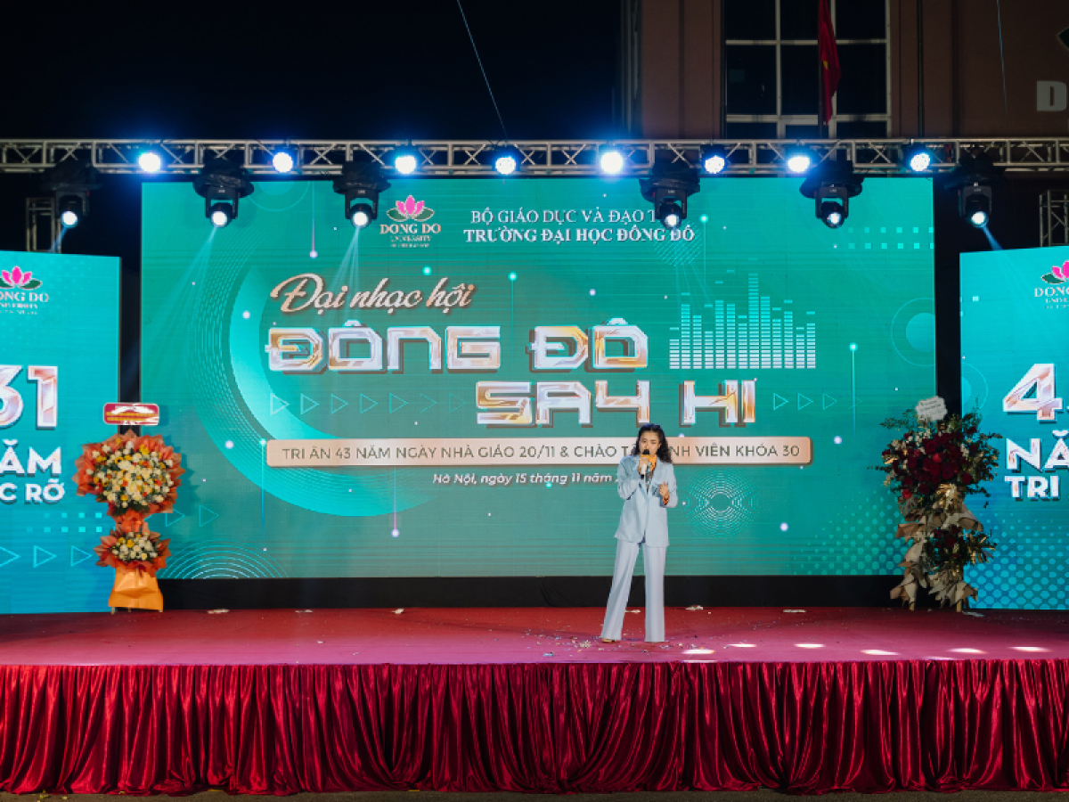 Nhạc sĩ, Ca sĩ Ho&agrave;ng Hồng Ngọc tr&igrave;nh diễn ca kh&uacute;c &ldquo;Nguồn s&aacute;ng tri thức&rdquo; lần đầu ti&ecirc;n