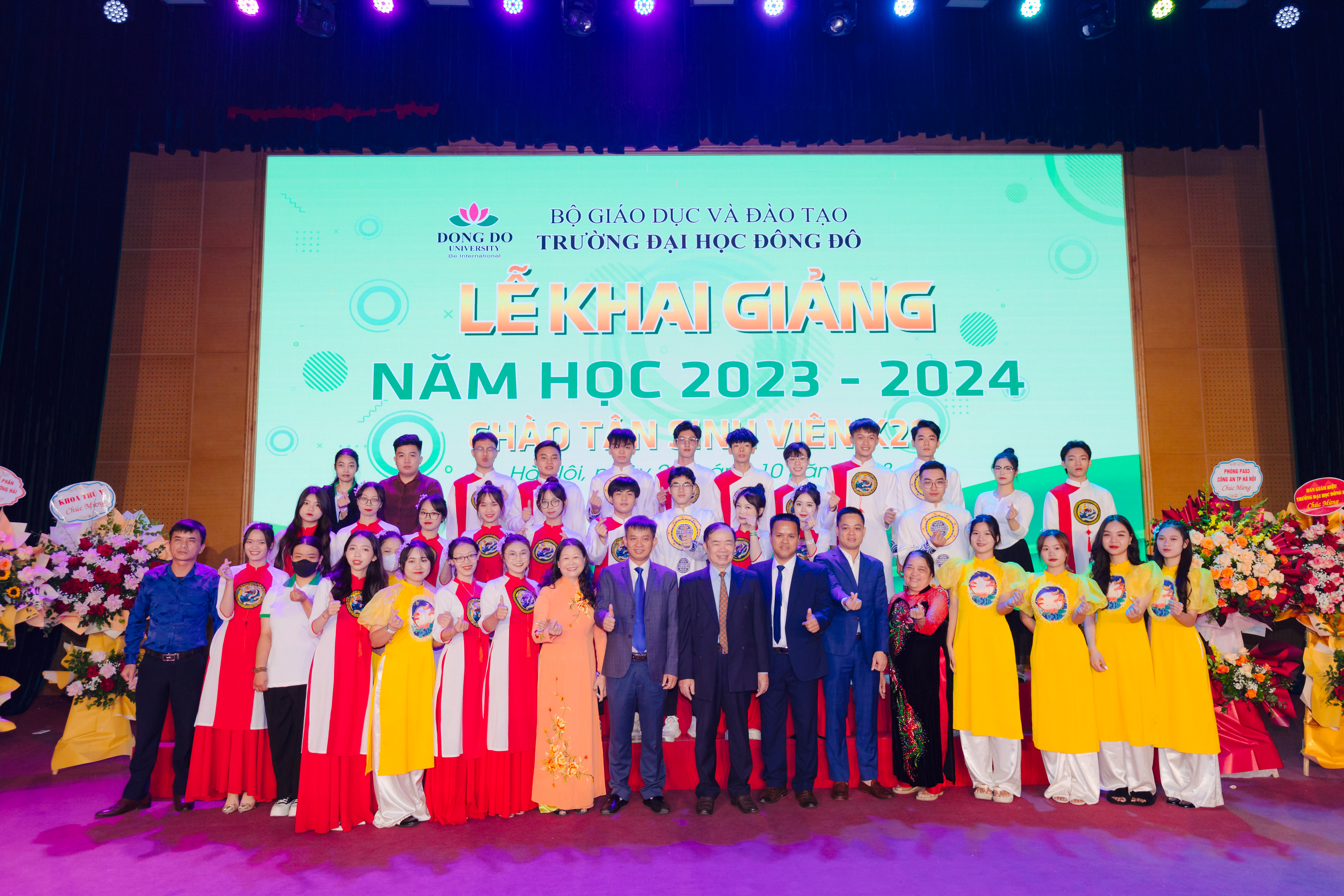 bao-dan-tri-30-nam-truong-dai-hoc-dong-do-tien-phong-doi-moi-boi-duong-nhan-tai