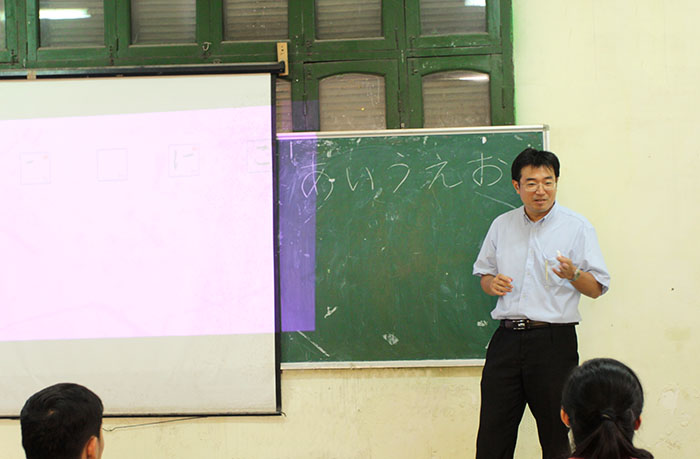 gio-hoc-tieng-nhat-cua-sv-dh-dong-do-co-gi-moi