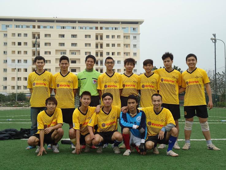 giai-bong-da-dai-hoc-dong-do