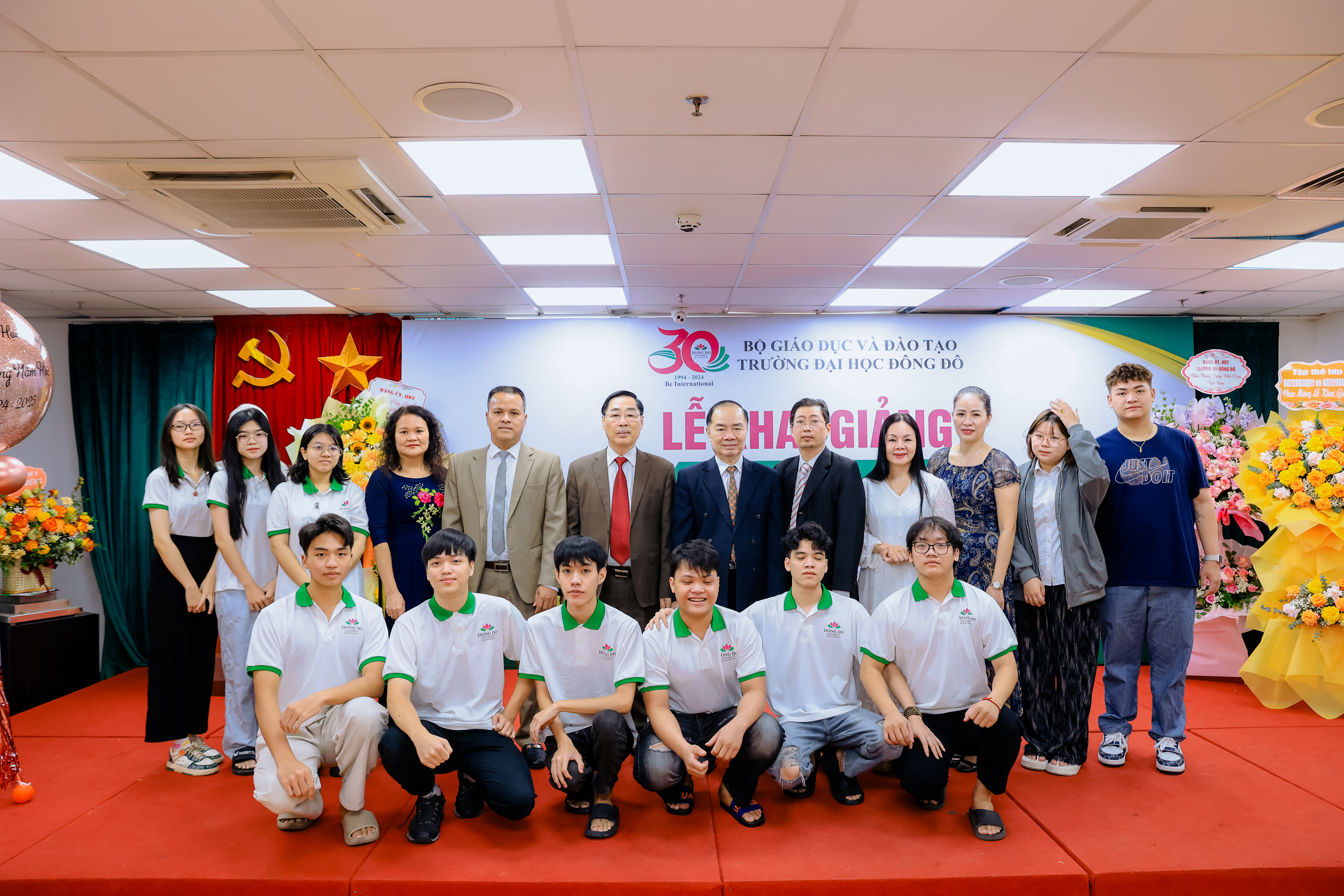 gioi-thieu-ve-khoa-khoa-hoc-xa-hoi