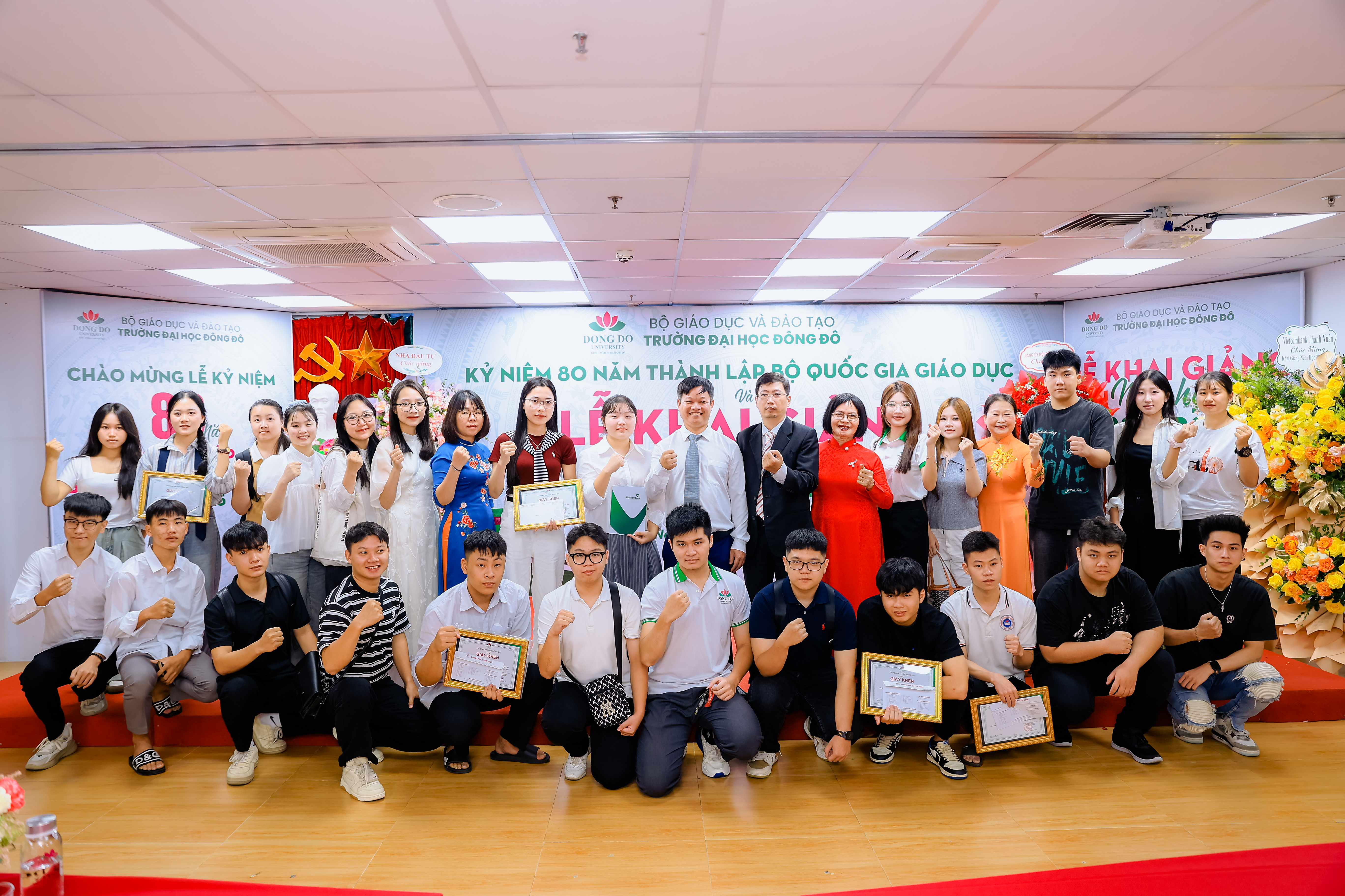 le-khai-giang-nam-hoc-2025-2026-va-ky-niem-80-nam-thanh-lap-bo-quoc-gia-giao-duc