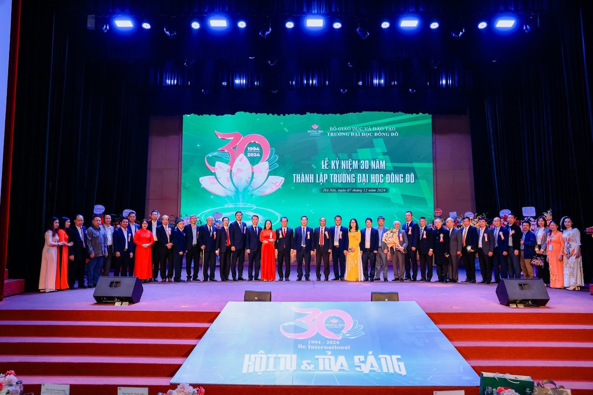 le-ky-niem-30-nam-thanh-lap-truong-dai-hoc-dong-do-1994-2024