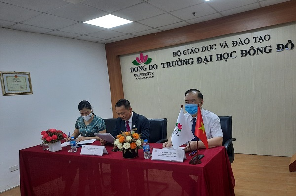 phat-bieu-cua-thay-hieu-truong-gui-toi-tan-sinh-vien-k26-dau-nam-hoc-2021-2022