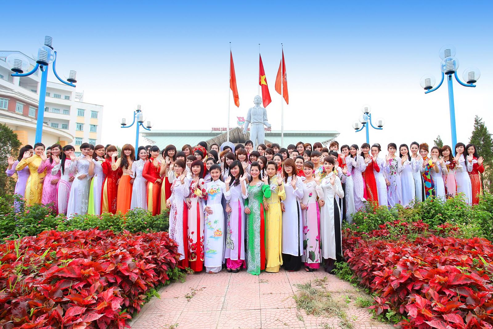 phat-dong-cuoc-thi-miss-hdiu-2014