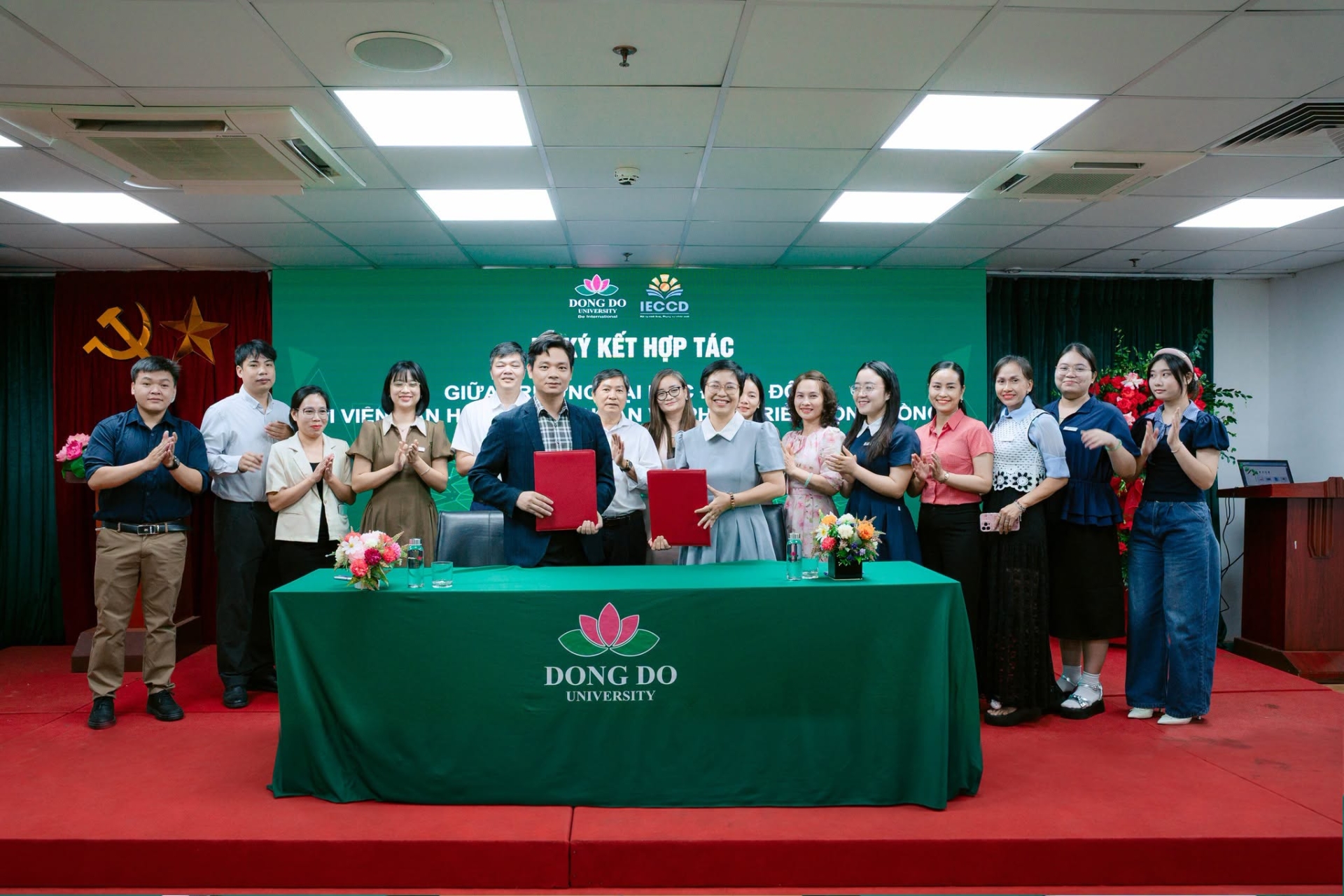 truong-dai-hoc-dong-do-ky-ket-hop-tac-voi-vien-van-hoa-doanh-nhan-va-phat-trien-cong-dong-mo-rong-ket-noi-thuc-day-dao-tao-va-nghien-cuu-gan-voi-thuc-tien